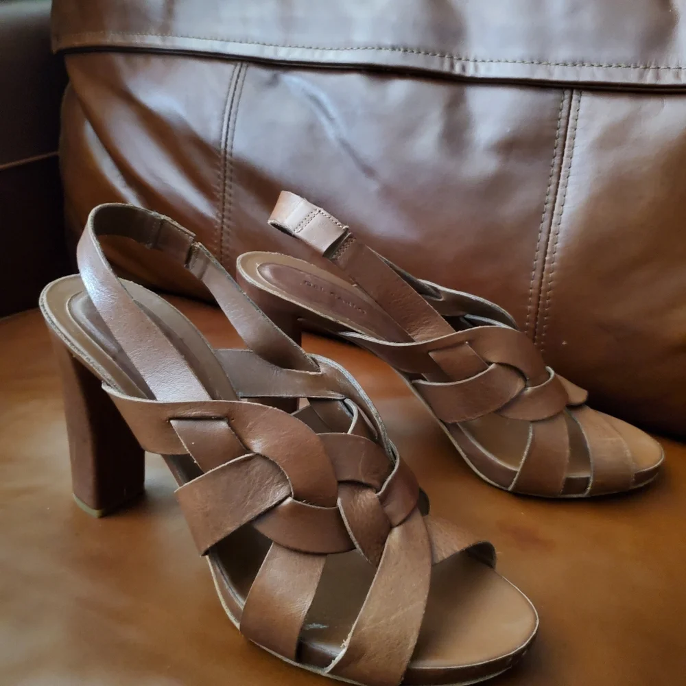 Del Carlo Brown leather Heeled Sandals Summer Shoes Used Size 40